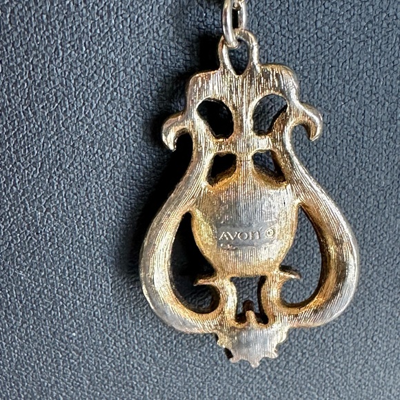 Vintage Purple glass, and faux Pearl pendant Avon 18” - Picture 3 of 6